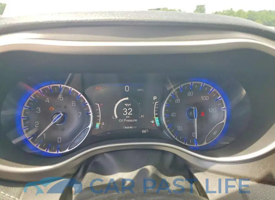 2C4RC1BG0NR149925# 9