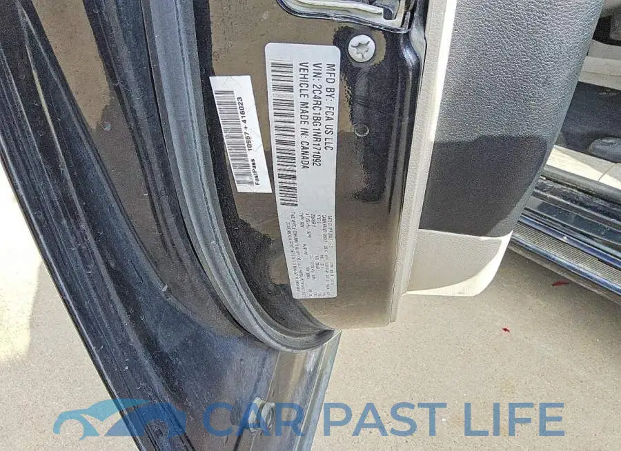 2C4RC1BG1NR171092# 13