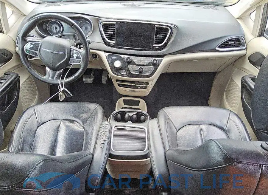 2C4RC1BG1NR171092# 8