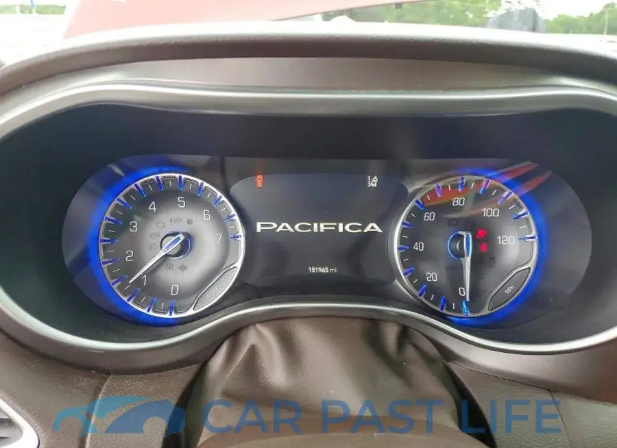 2C4RC1EG6JR127319# 9