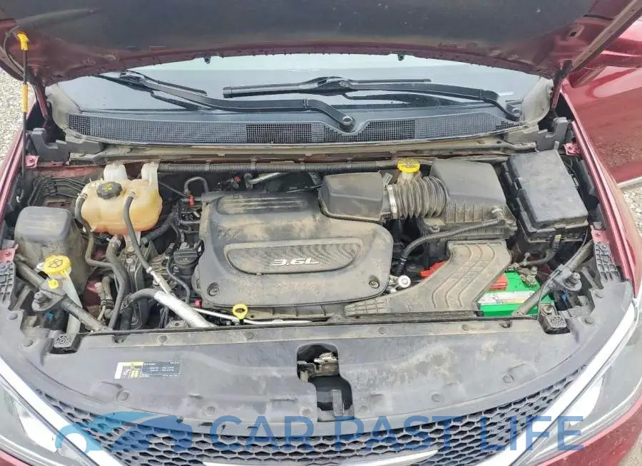 2C4RC1EG6JR127319# 12