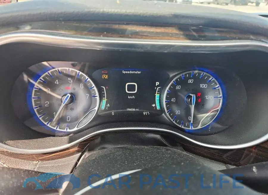 2C4RC1GG0NR175773# 9
