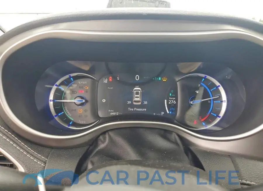 2C4RC1L73NR155975# 9