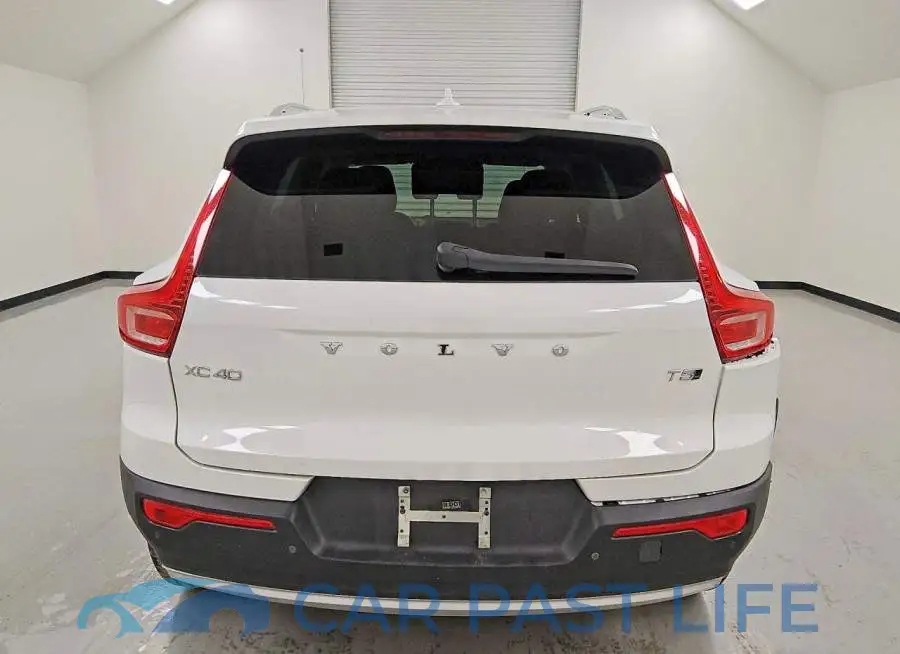 YV4162UK4M2599650# 6