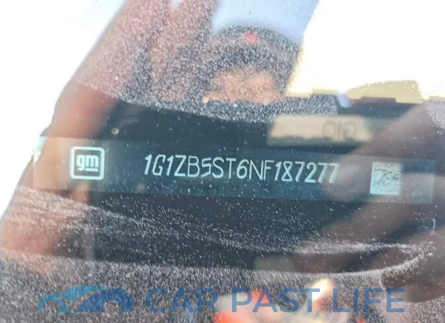 1G1ZB5ST6NF187277# 12