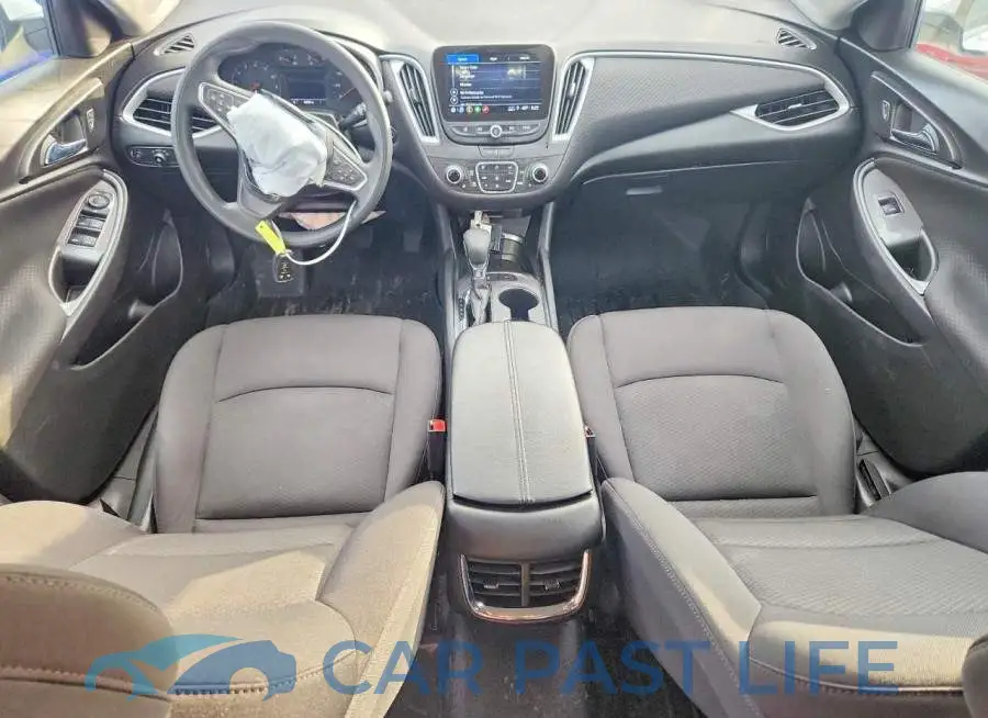 1G1ZD5ST1RF131750# 8