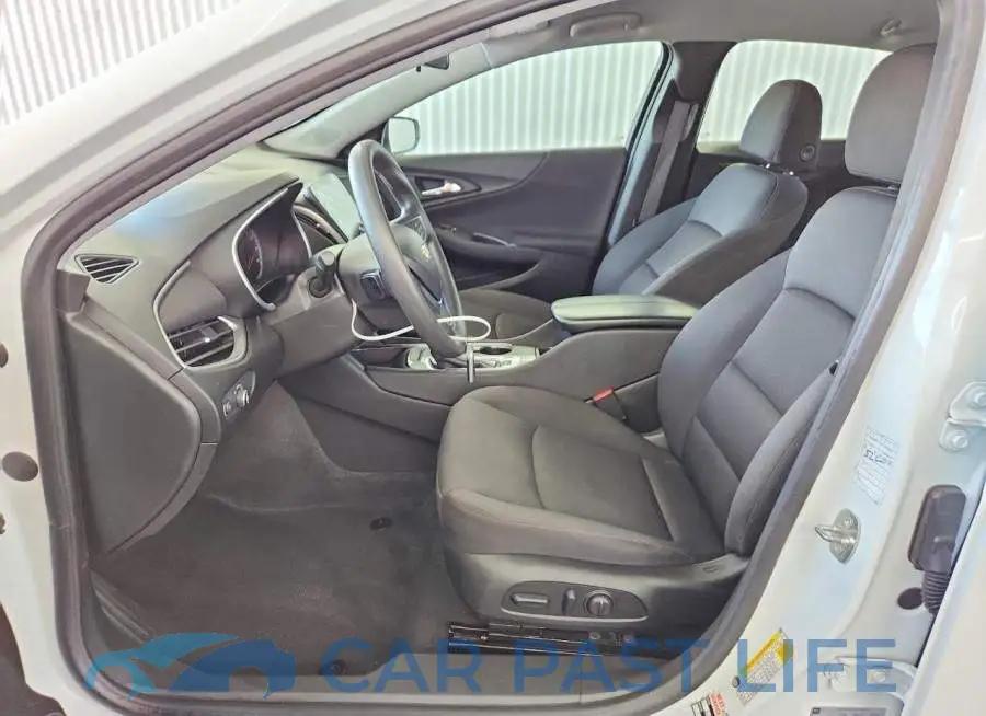 1G1ZD5ST2PF169517# 7