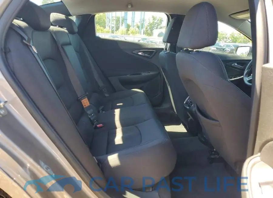 1G1ZD5ST3PF160776# 10