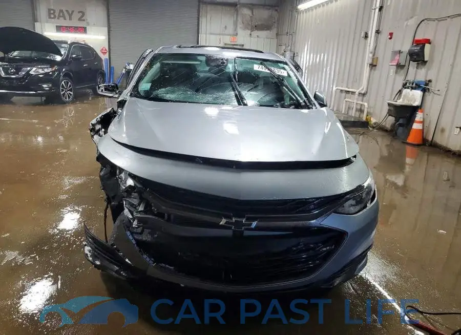 1G1ZD5ST3SF123753# 5