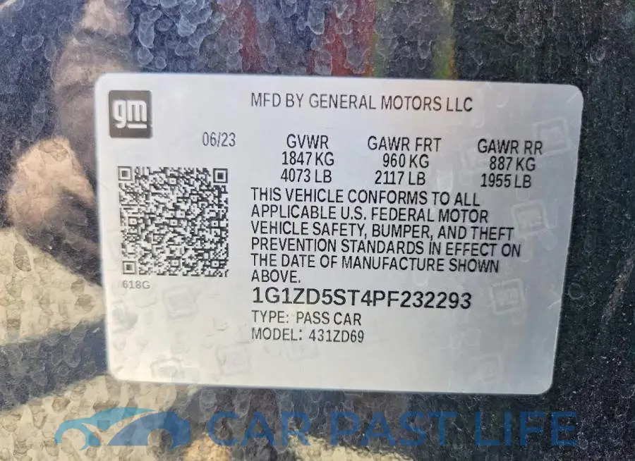 1G1ZD5ST4PF232293# 12