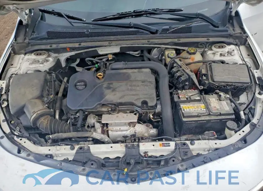 1G1ZD5ST6KF153815# 11