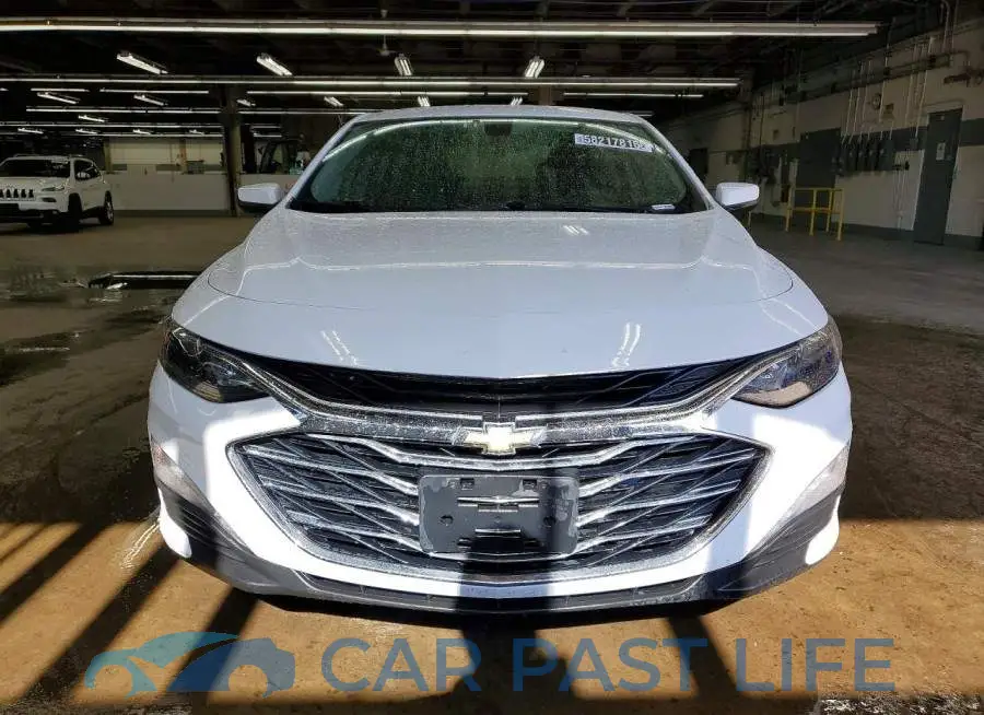 1G1ZD5ST6NF132984# 5