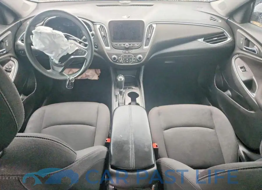 1G1ZD5ST8KF162290# 8