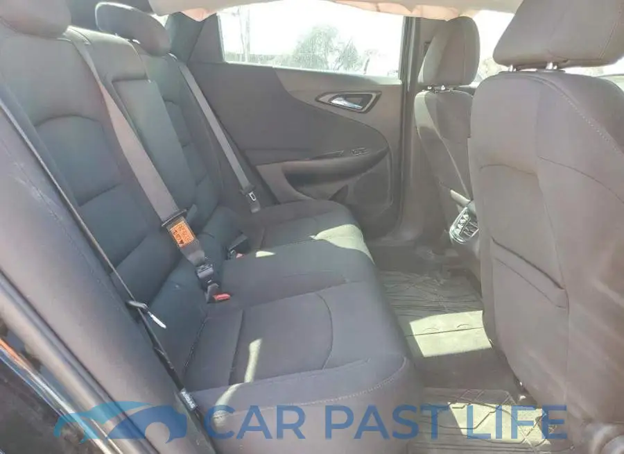 1G1ZD5ST9NF202168# 10