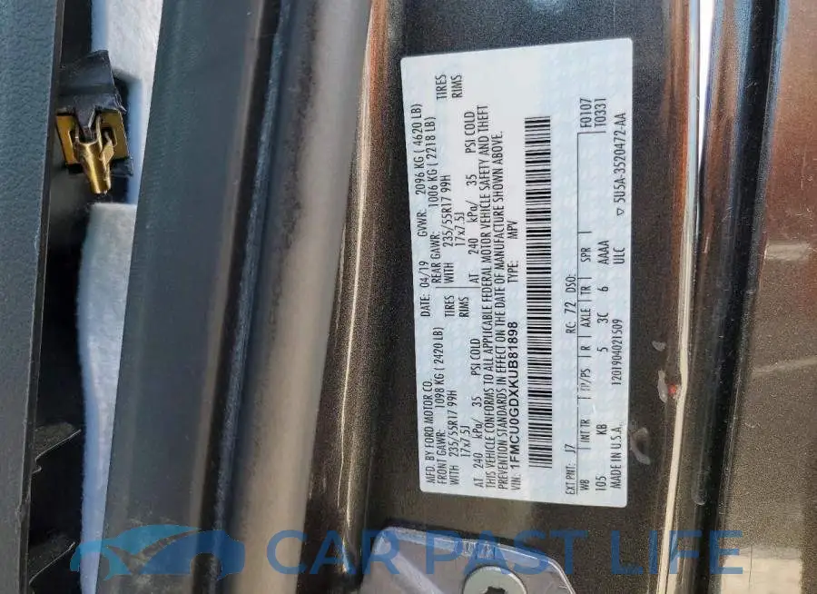 1FMCU0GDXKUB81898# 14