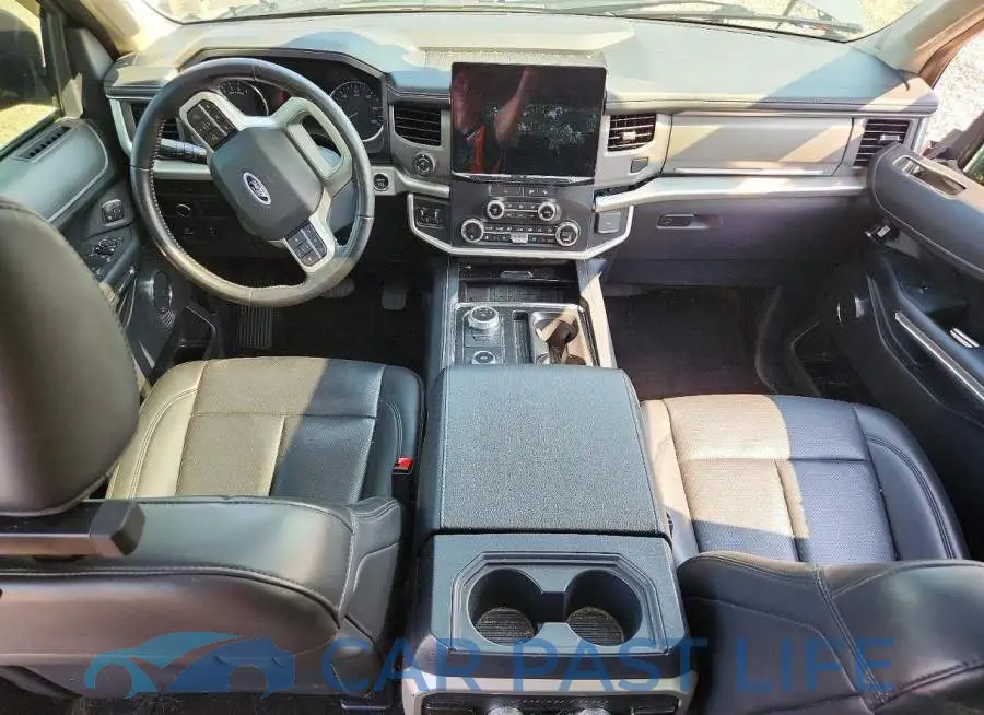 1FMJK1JT7NEA47013# 8
