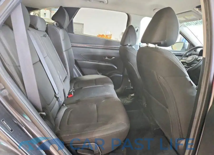 5NMJBCAE9NH011533# 11