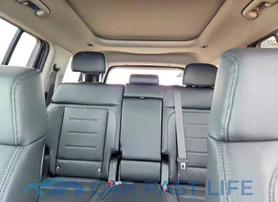 5NMP3DG10TH105587# 10