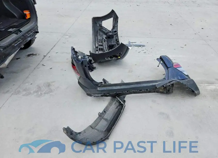 KM8HC3AB0RU149750# 12