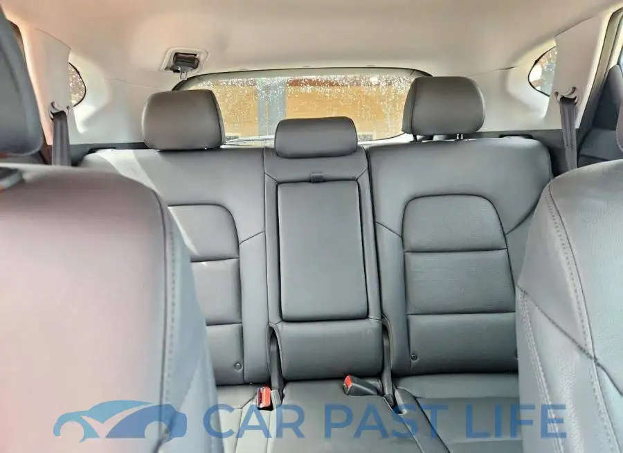 KM8J33A28HU514756# 10