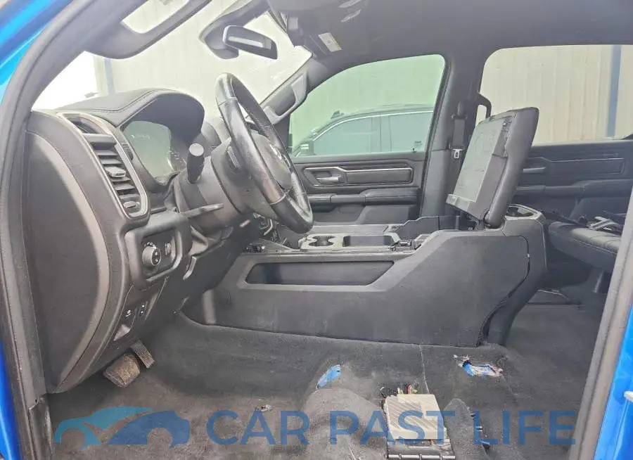 1C6SRFLT5LN310134# 7