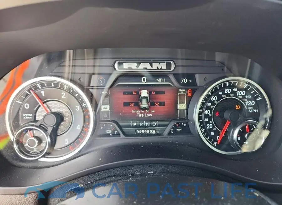 3C6UR5DL8RG118595# 9
