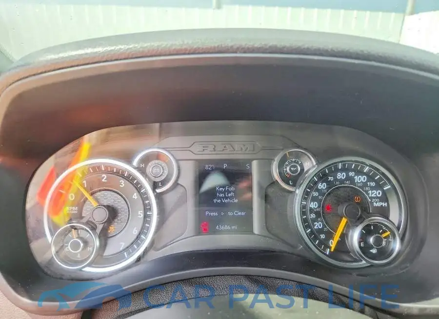 3C7WR4HJ1NG296561# 9