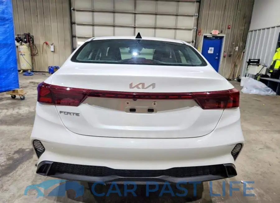 3KPF24AD6RE762444# 6