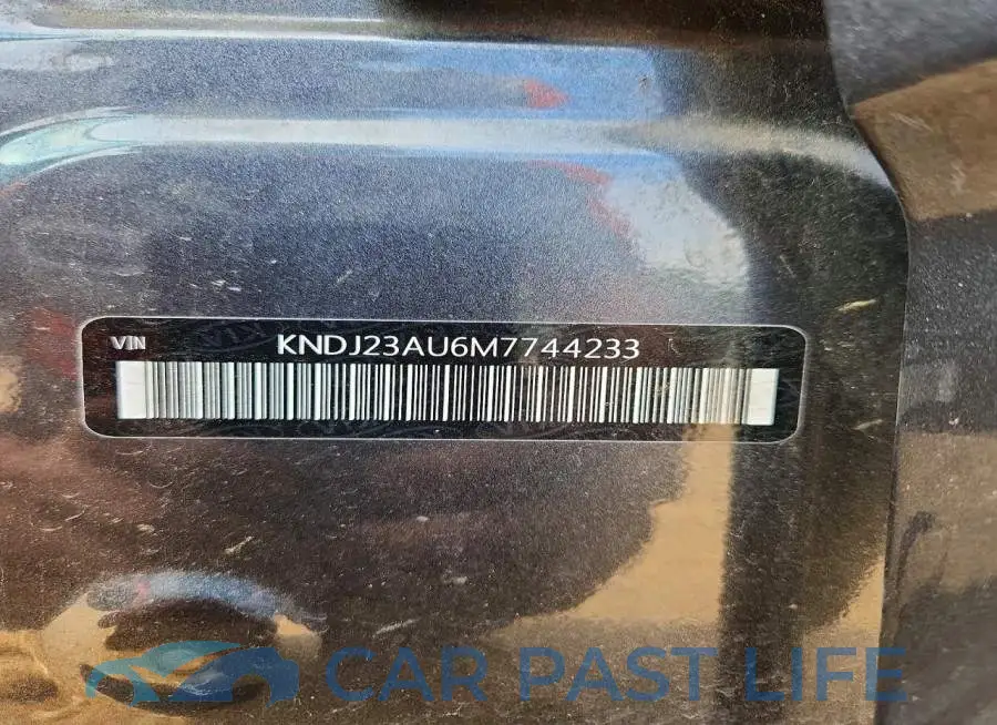 KNDJ23AU6M7744233# 12