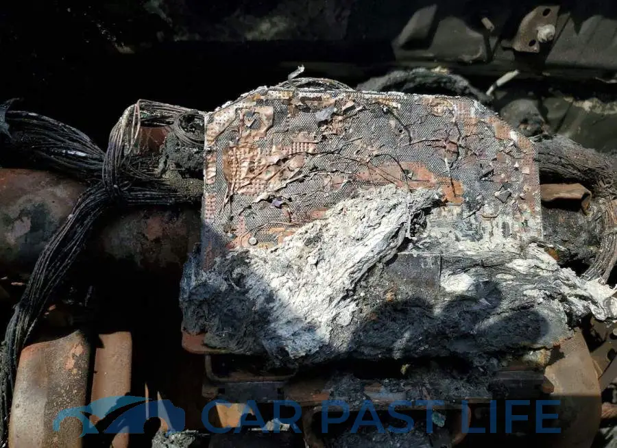 ML32FUFJ3RHF18350# 9