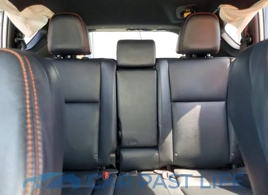 2T3JFREV2HW633425# 10