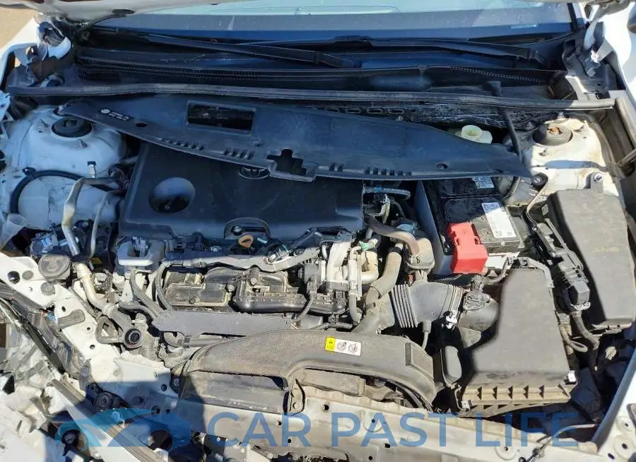 4T1B61HK4JU137435# 11