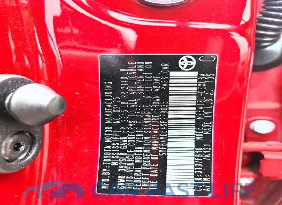 5YFB4MDE4SP279035# 12