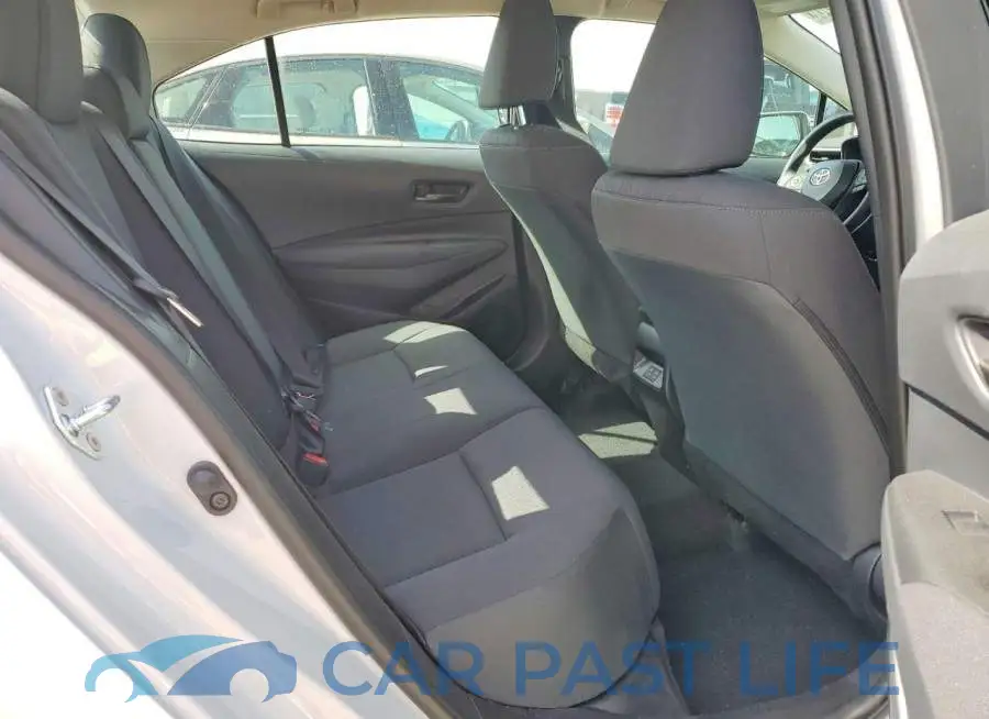 5YFB4MDE8TP471950# 10