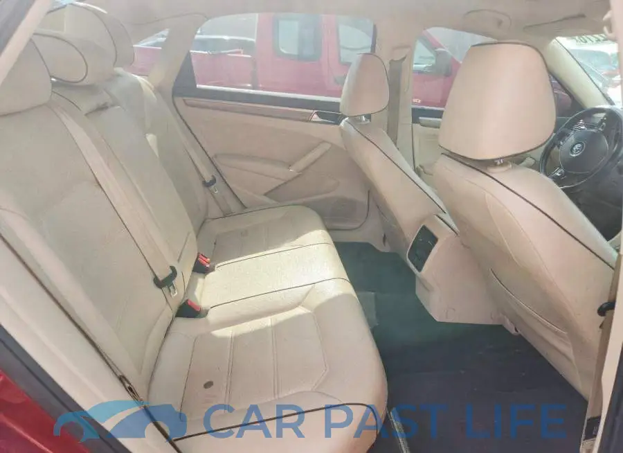 1VWBT7A38HC019713# 10