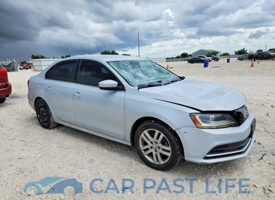 3VW2B7AJXHM316465# 4