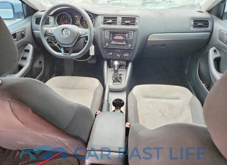 3VW2B7AJXHM316465# 8