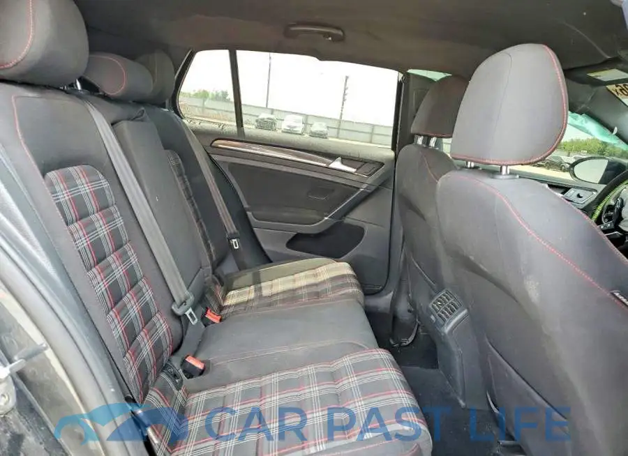 3VW4T7AU7HM074332# 10