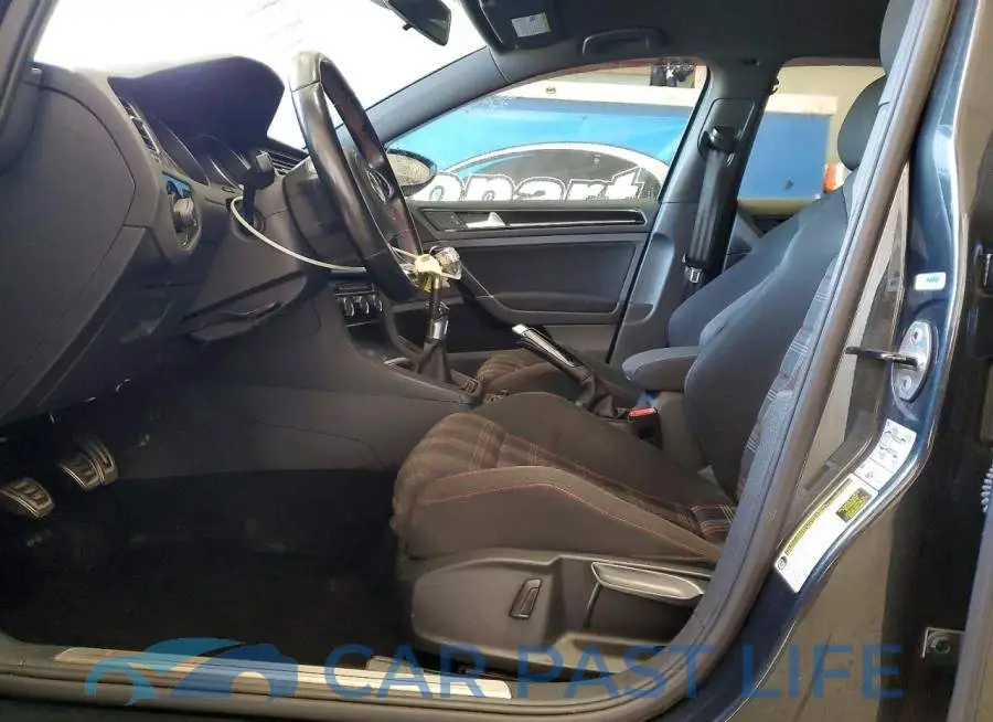 3VW5T7AU3HM014343# 7