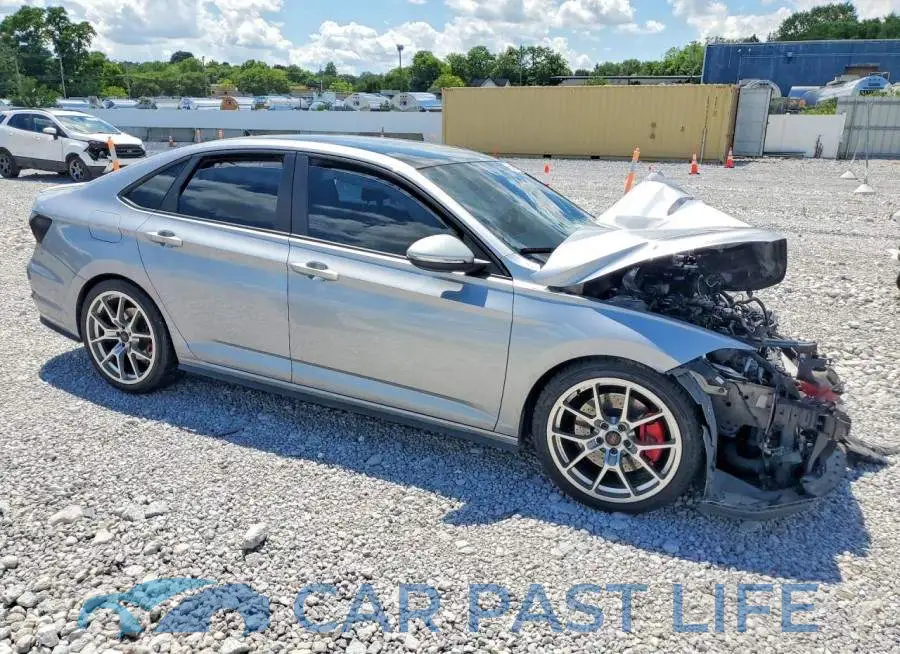 3VW6T7BU8LM067681# 4