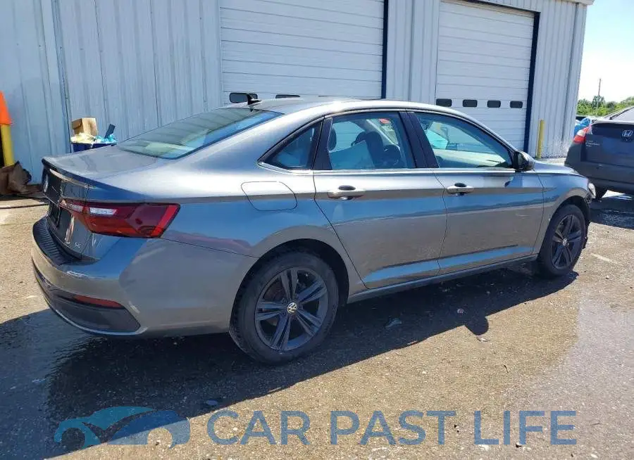 3VW7M7BU8RM017129# 3