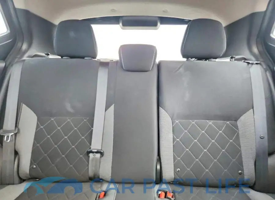 3N1CP5CU8JL523973# 10