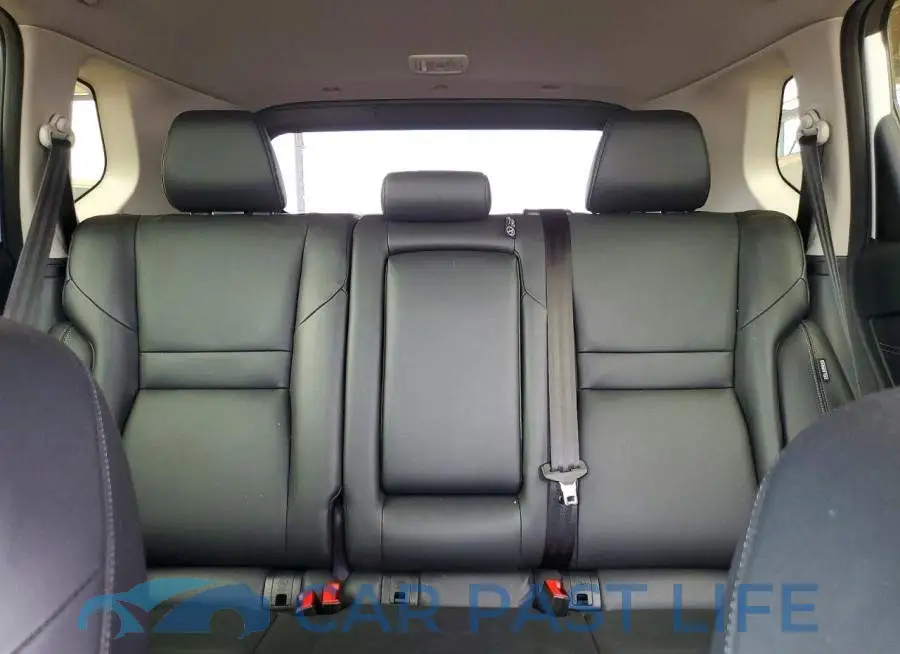 JN8BT3CA2SW002049# 10