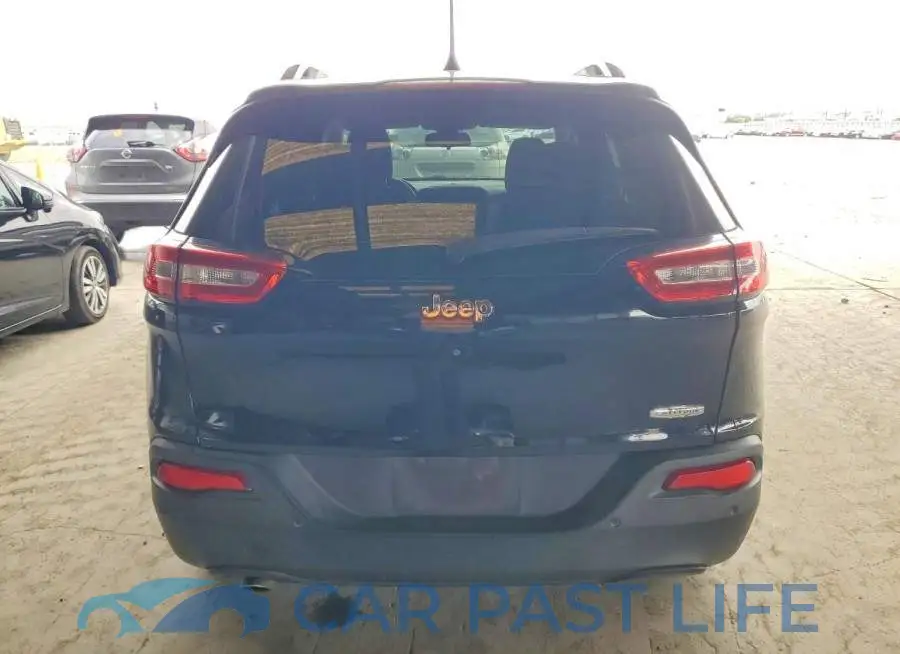 1C4PJLCB4HW640988# 6