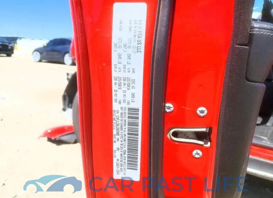 1C4PJLCB6JD620985# 14