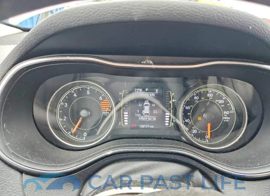 1C4PJLCB6LD542145# 9