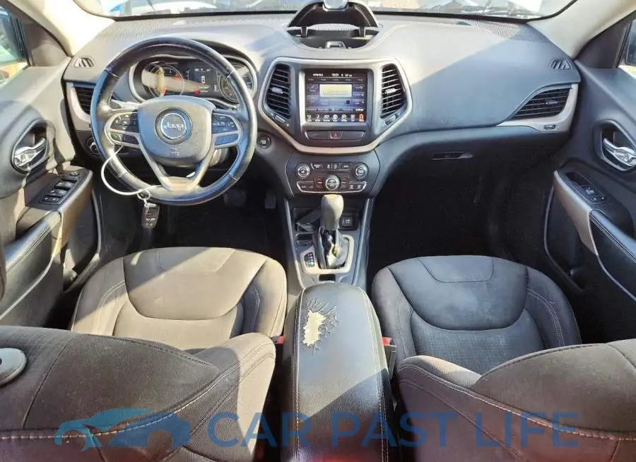 1C4PJLCS4HW623995# 8