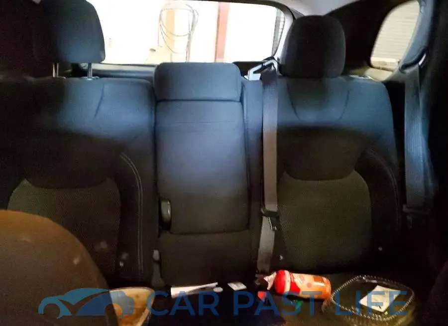 1C4PJMCX3KD128210# 10