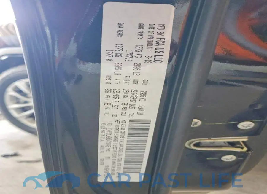 1C4PJMLX8KD473345# 13