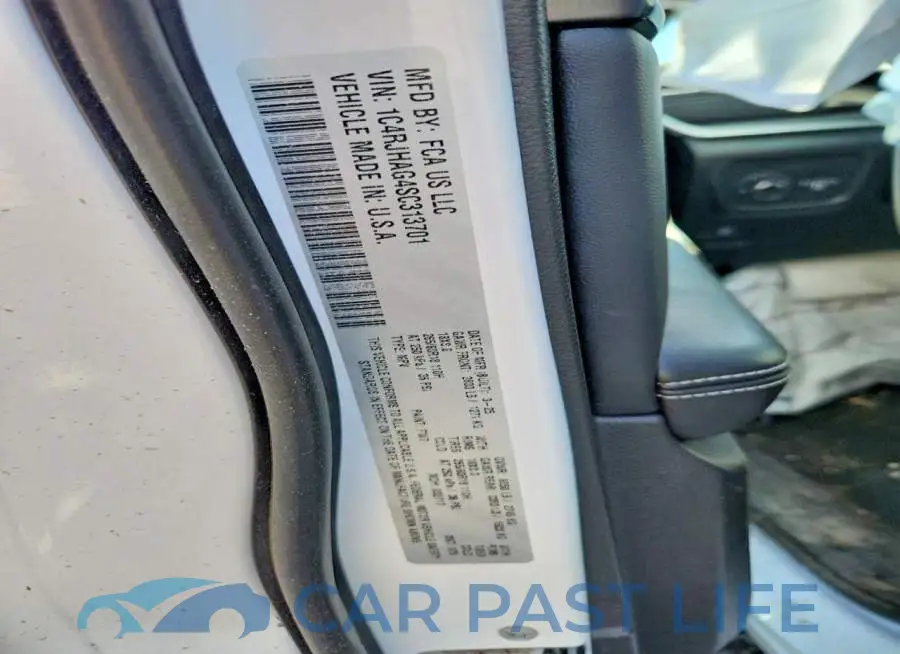1C4RJHAG4SC313701# 12